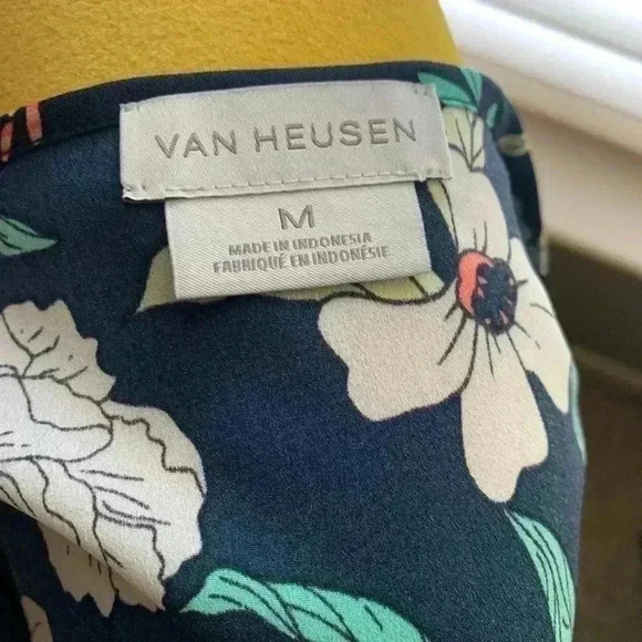 Van Heusen Women's Silk Floral Super Soft Top Blouse Mock Neck Size Medium - Picture 4 of 8